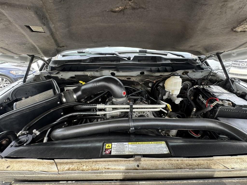 2011 Silver /Black Ram 1500 (1D7RV1CT6BS) with an 5.7l V8 Smpi Hemi 5.7l engine, Automatic transmission, located at 745 East Steele Rd., West Columbia, SC, 29170, (803) 755-9148, 33.927212, -81.148483- Photo#31