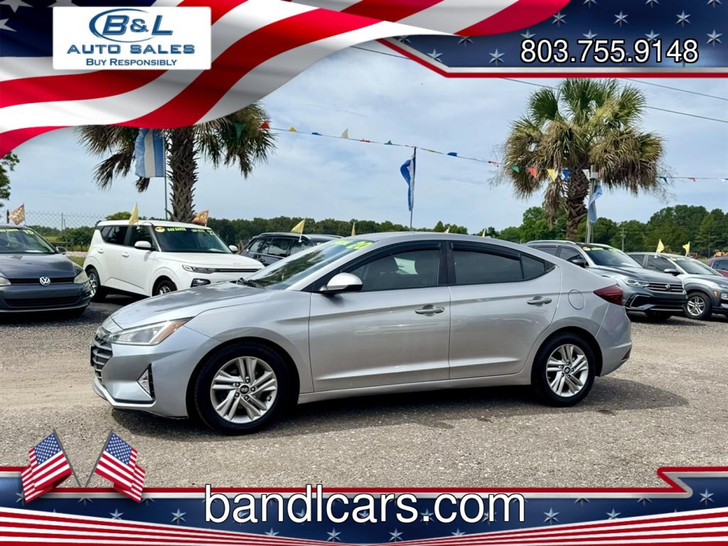 2020 Silver /Grey Hyundai Elantra (5NPD84LFXLH) with an 2.0l I-4 MPI Dohc 2.0l engine, Automatic transmission, located at 745 East Steele Rd., West Columbia, SC, 29170, (803) 755-9148, 33.927212, -81.148483- Photo#0