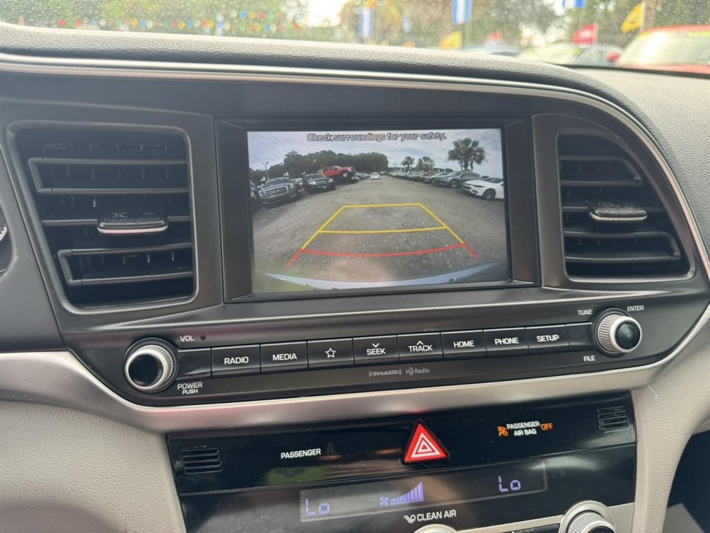 2020 Silver /Grey Hyundai Elantra (5NPD84LFXLH) with an 2.0l I-4 MPI Dohc 2.0l engine, Automatic transmission, located at 745 East Steele Rd., West Columbia, SC, 29170, (803) 755-9148, 33.927212, -81.148483- Photo#11