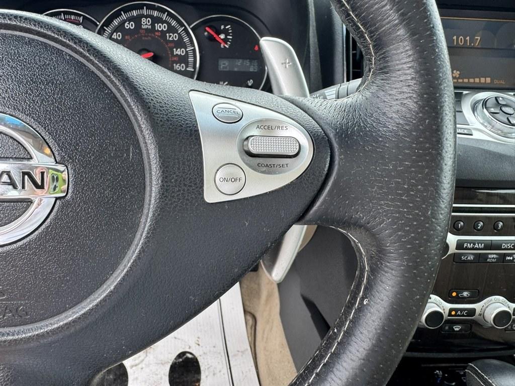 2014 Blue /Tan Nissan Maxima (1N4AA5AP7EC) with an 3.5l V6 Smpi Dohc Cvtcs 3 engine, Automatic transmission, located at 745 East Steele Rd., West Columbia, SC, 29170, (803) 755-9148, 33.927212, -81.148483- Photo#9