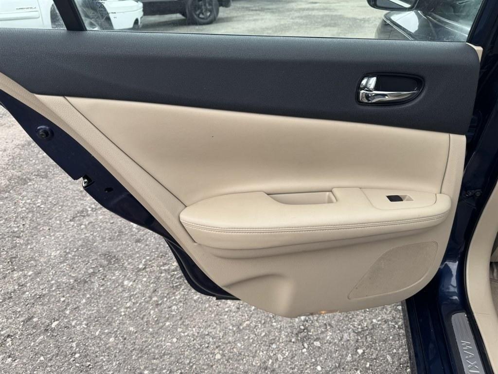 2014 Blue /Tan Nissan Maxima (1N4AA5AP7EC) with an 3.5l V6 Smpi Dohc Cvtcs 3 engine, Automatic transmission, located at 745 East Steele Rd., West Columbia, SC, 29170, (803) 755-9148, 33.927212, -81.148483- Photo#24