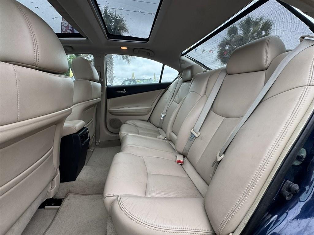 2014 Blue /Tan Nissan Maxima (1N4AA5AP7EC) with an 3.5l V6 Smpi Dohc Cvtcs 3 engine, Automatic transmission, located at 745 East Steele Rd., West Columbia, SC, 29170, (803) 755-9148, 33.927212, -81.148483- Photo#25