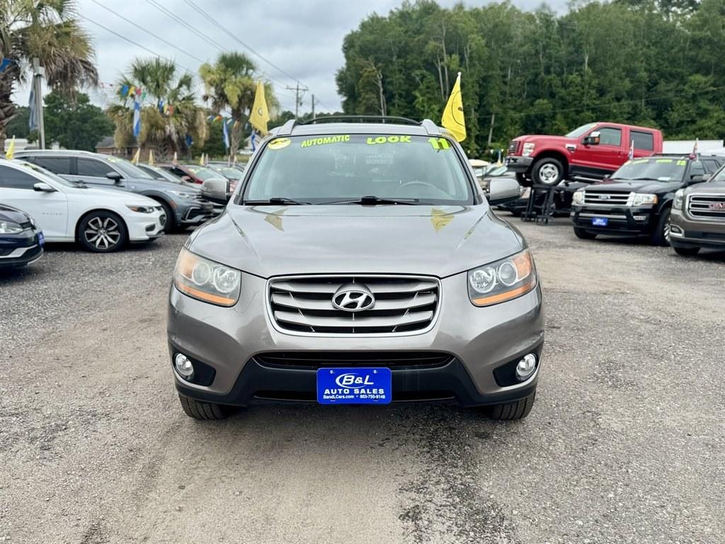2011 Grey /Grey Hyundai Santa FE (5XYZH4AG4BG) with an 3.5l V6 MPI Dohc 3.5l engine, Automatic transmission, located at 745 East Steele Rd., West Columbia, SC, 29170, (803) 755-9148, 33.927212, -81.148483- Photo#1