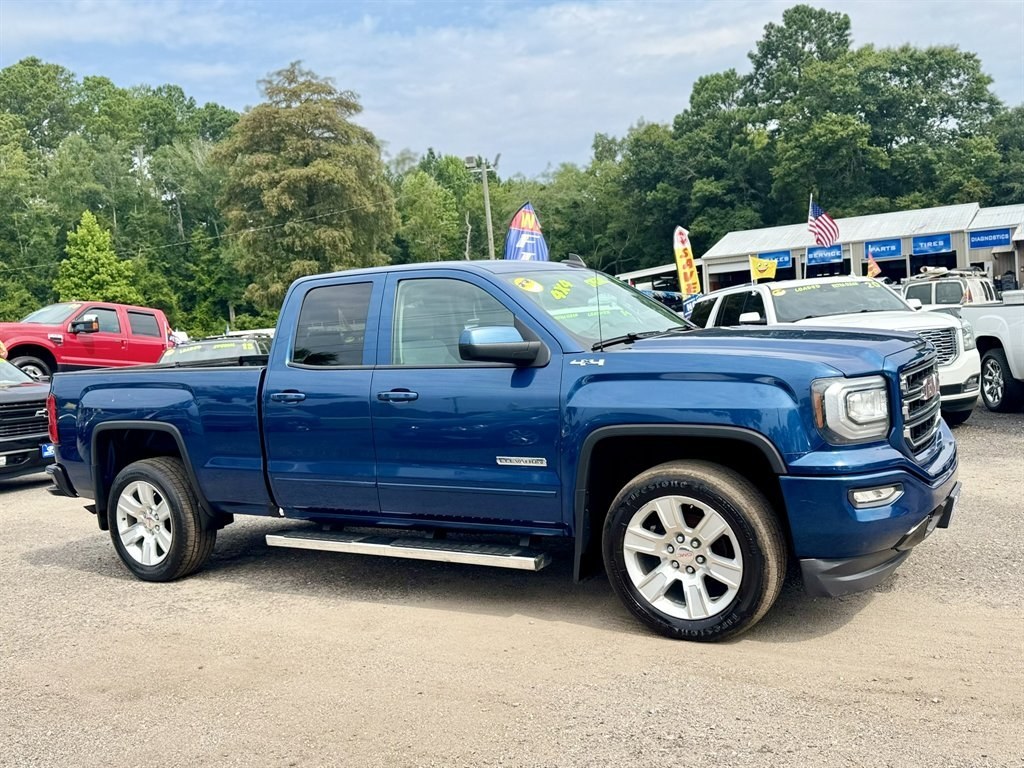 2016 Blue /Grey GMC Sierra 1500 (1GTV2LEC8GZ) with an 5.3l V8 DI VVT Flex 5.3l engine, Automatic transmission, located at 745 East Steele Rd., West Columbia, SC, 29170, (803) 755-9148, 33.927212, -81.148483- Photo#2