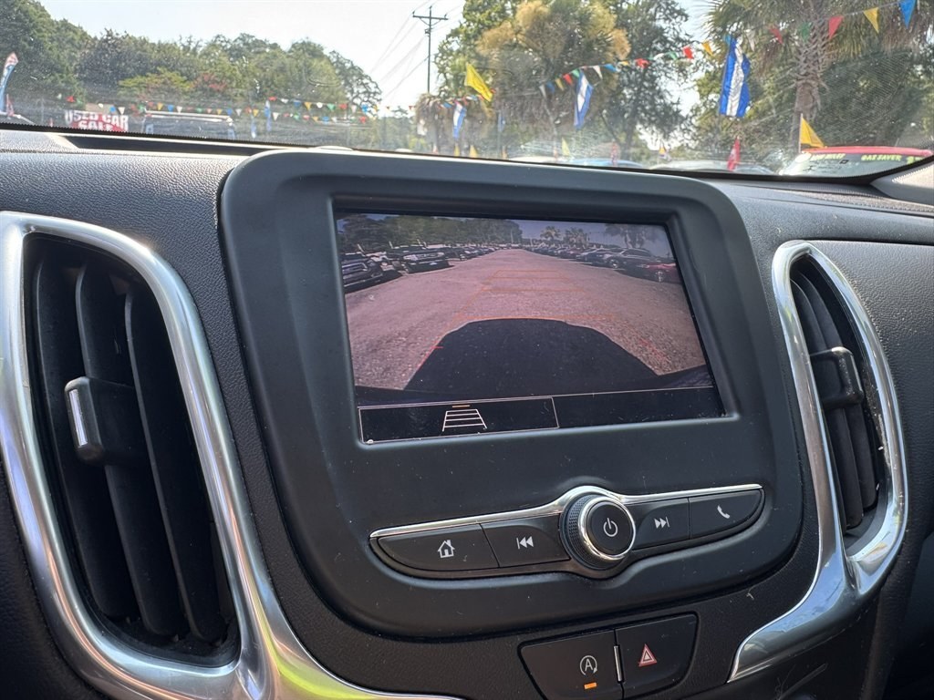 2022 Black /Black Chevrolet Equinox (3GNAXKEV7NL) with an 1.5l I-4 DI Dohc T/C 1.5l engine, Automatic transmission, located at 745 East Steele Rd., West Columbia, SC, 29170, (803) 755-9148, 33.927212, -81.148483- Photo#11