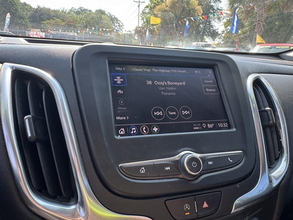 2022 Black /Black Chevrolet Equinox (3GNAXKEV7NL) with an 1.5l I-4 DI Dohc T/C 1.5l engine, Automatic transmission, located at 745 East Steele Rd., West Columbia, SC, 29170, (803) 755-9148, 33.927212, -81.148483- Photo#12