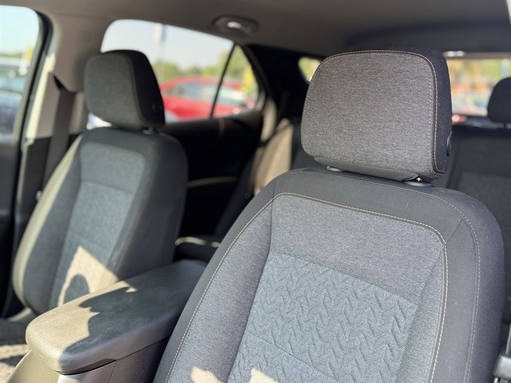 2022 Black /Black Chevrolet Equinox (3GNAXKEV7NL) with an 1.5l I-4 DI Dohc T/C 1.5l engine, Automatic transmission, located at 745 East Steele Rd., West Columbia, SC, 29170, (803) 755-9148, 33.927212, -81.148483- Photo#19