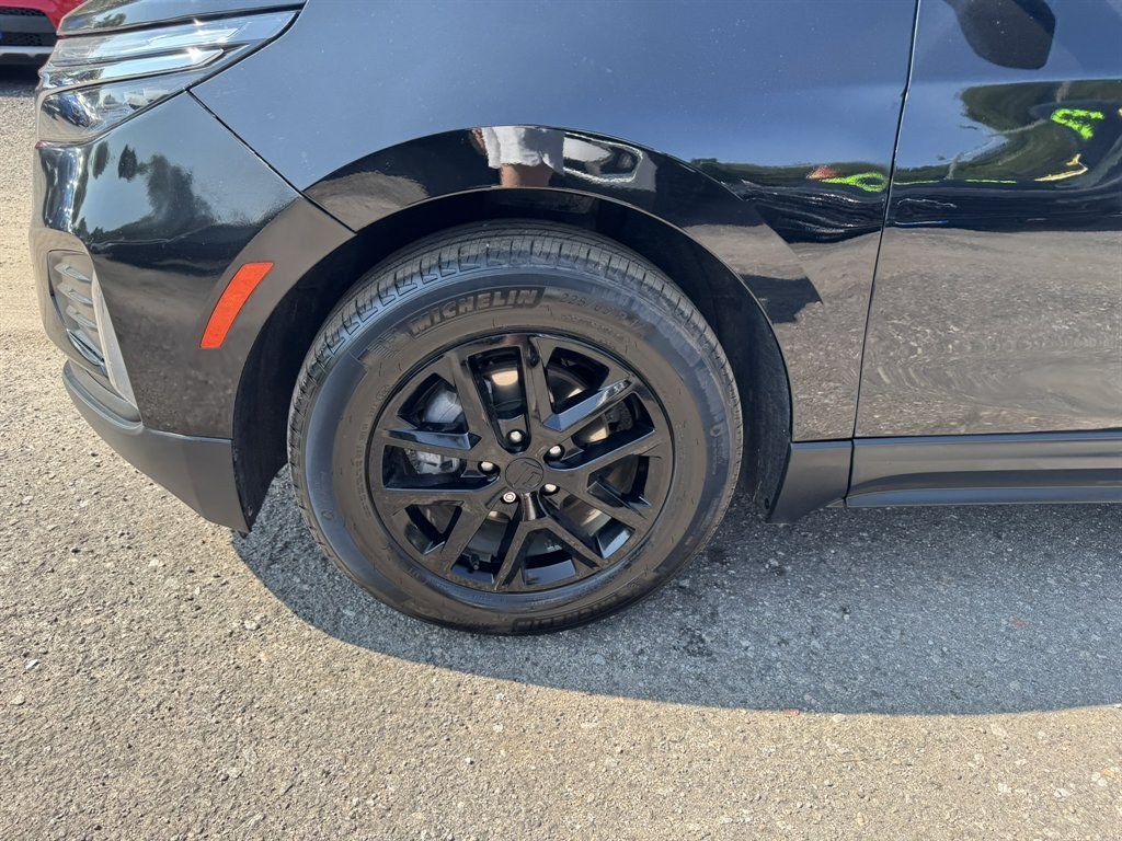 2022 Black /Black Chevrolet Equinox (3GNAXKEV7NL) with an 1.5l I-4 DI Dohc T/C 1.5l engine, Automatic transmission, located at 745 East Steele Rd., West Columbia, SC, 29170, (803) 755-9148, 33.927212, -81.148483- Photo#31