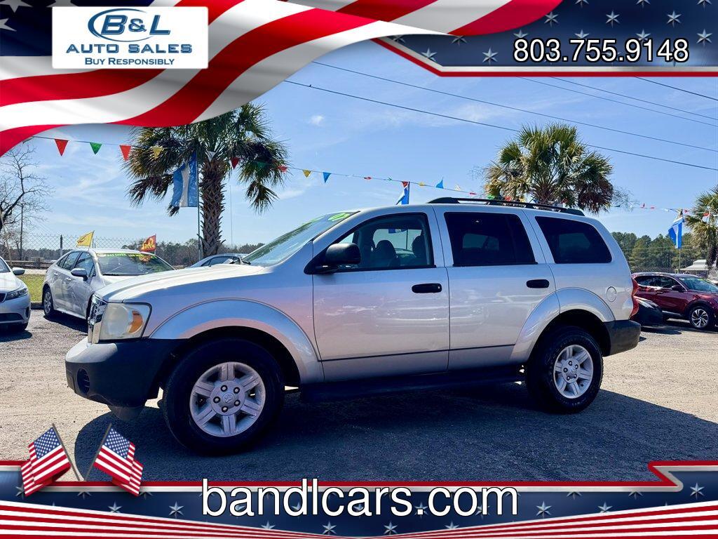 2007 Silver /Grey Dodge Durango (1D8HD38P87F) with an 4.7l V8 EFI Flex 4.7l engine, Auto transmission, located at 745 East Steele Rd., West Columbia, SC, 29170, (803) 755-9148, 33.927212, -81.148483 - Photo#0