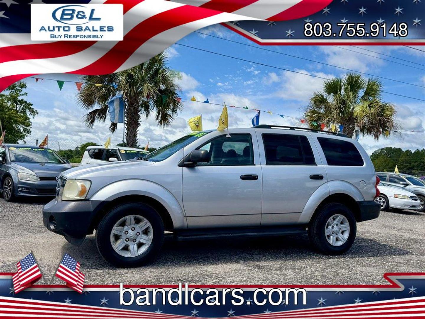 2007 Silver /Grey Dodge Durango (1D8HD38P87F) with an 4.7l V8 EFI Flex 4.7l engine, Automatic transmission, located at 745 East Steele Rd., West Columbia, SC, 29170, (803) 755-9148, 33.927212, -81.148483- Photo#0
