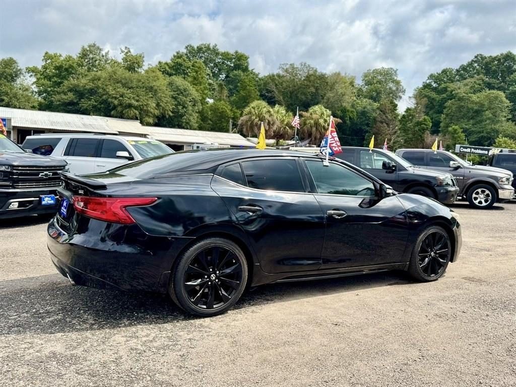 2017 Black /Black Nissan Maxima (1N4AA6AP9HC) with an 3.5l V6 Smpi Dohc Cvtcs 3 engine, Automatic transmission, located at 745 East Steele Rd., West Columbia, SC, 29170, (803) 755-9148, 33.927212, -81.148483- Photo#3
