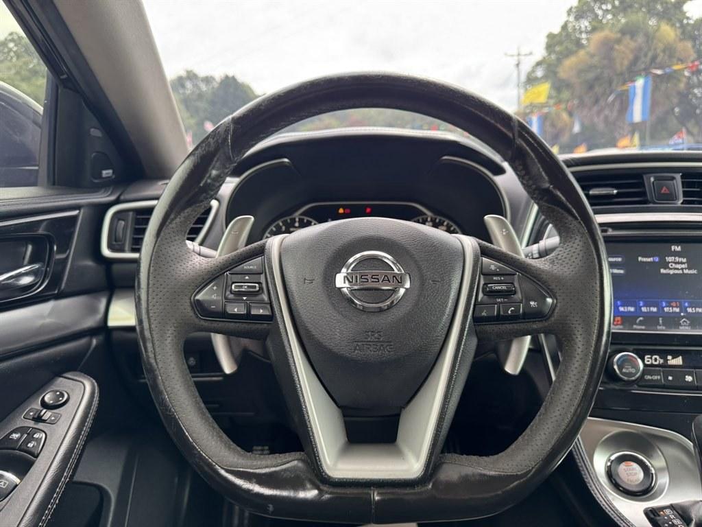 2017 Black /Black Nissan Maxima (1N4AA6AP9HC) with an 3.5l V6 Smpi Dohc Cvtcs 3 engine, Automatic transmission, located at 745 East Steele Rd., West Columbia, SC, 29170, (803) 755-9148, 33.927212, -81.148483- Photo#7