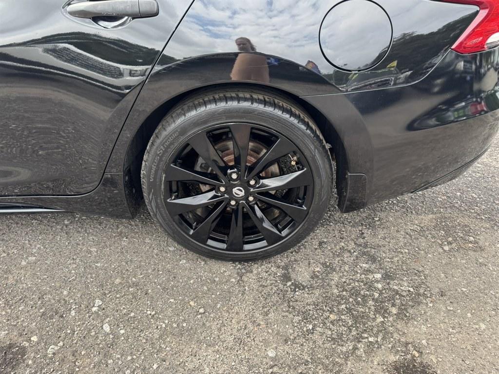 2017 Black /Black Nissan Maxima (1N4AA6AP9HC) with an 3.5l V6 Smpi Dohc Cvtcs 3 engine, Automatic transmission, located at 745 East Steele Rd., West Columbia, SC, 29170, (803) 755-9148, 33.927212, -81.148483- Photo#28