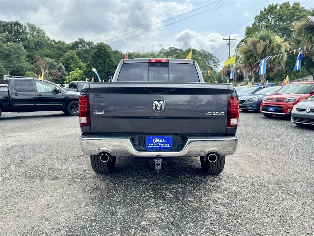 2018 Grey /Black Ram 1500 (1C6RR7NM1JS) with an 3.0l V6 DI Dohc Tdsl 3.0l engine, Automatic transmission, located at 745 East Steele Rd., West Columbia, SC, 29170, (803) 755-9148, 33.927212, -81.148483- Photo#4