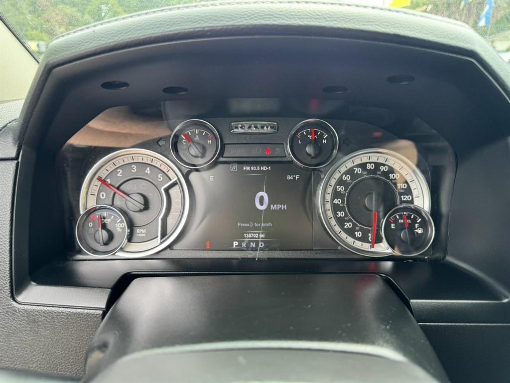 2018 Grey /Black Ram 1500 (1C6RR7NM1JS) with an 3.0l V6 DI Dohc Tdsl 3.0l engine, Automatic transmission, located at 745 East Steele Rd., West Columbia, SC, 29170, (803) 755-9148, 33.927212, -81.148483- Photo#10