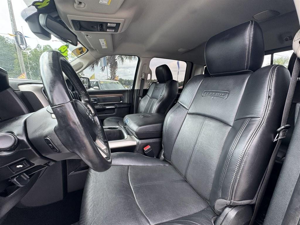 2018 Grey /Black Ram 1500 (1C6RR7NM1JS) with an 3.0l V6 DI Dohc Tdsl 3.0l engine, Automatic transmission, located at 745 East Steele Rd., West Columbia, SC, 29170, (803) 755-9148, 33.927212, -81.148483- Photo#20