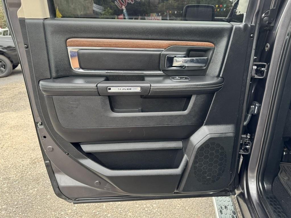 2018 Grey /Black Ram 1500 (1C6RR7NM1JS) with an 3.0l V6 DI Dohc Tdsl 3.0l engine, Automatic transmission, located at 745 East Steele Rd., West Columbia, SC, 29170, (803) 755-9148, 33.927212, -81.148483- Photo#22
