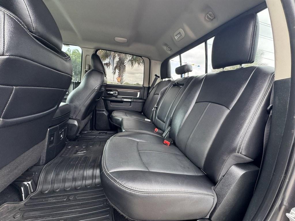 2018 Grey /Black Ram 1500 (1C6RR7NM1JS) with an 3.0l V6 DI Dohc Tdsl 3.0l engine, Automatic transmission, located at 745 East Steele Rd., West Columbia, SC, 29170, (803) 755-9148, 33.927212, -81.148483- Photo#23