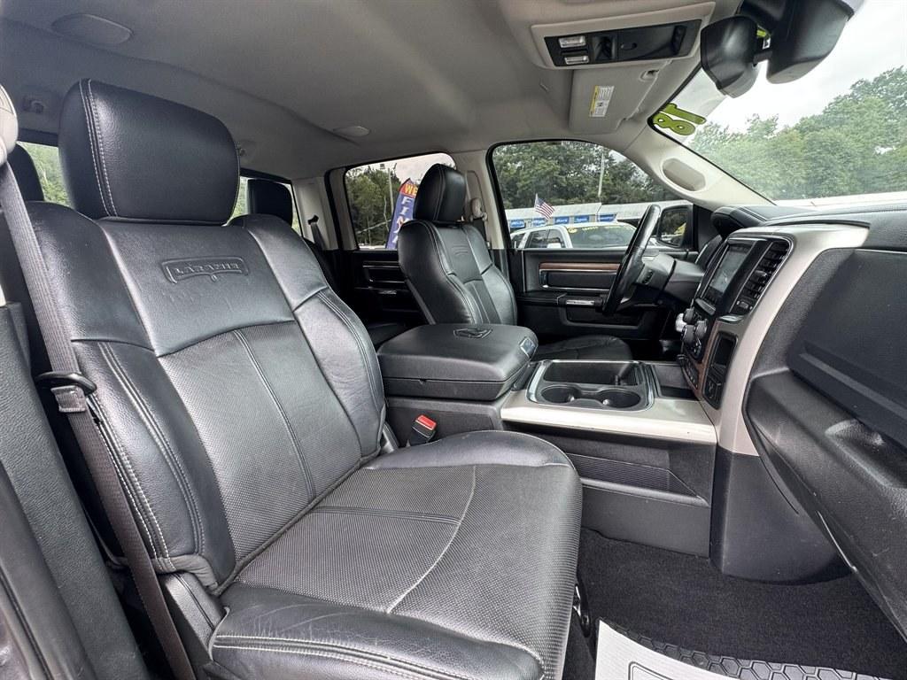 2018 Grey /Black Ram 1500 (1C6RR7NM1JS) with an 3.0l V6 DI Dohc Tdsl 3.0l engine, Automatic transmission, located at 745 East Steele Rd., West Columbia, SC, 29170, (803) 755-9148, 33.927212, -81.148483- Photo#27