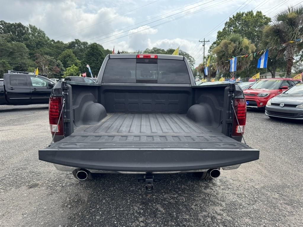 2018 Grey /Black Ram 1500 (1C6RR7NM1JS) with an 3.0l V6 DI Dohc Tdsl 3.0l engine, Automatic transmission, located at 745 East Steele Rd., West Columbia, SC, 29170, (803) 755-9148, 33.927212, -81.148483- Photo#29