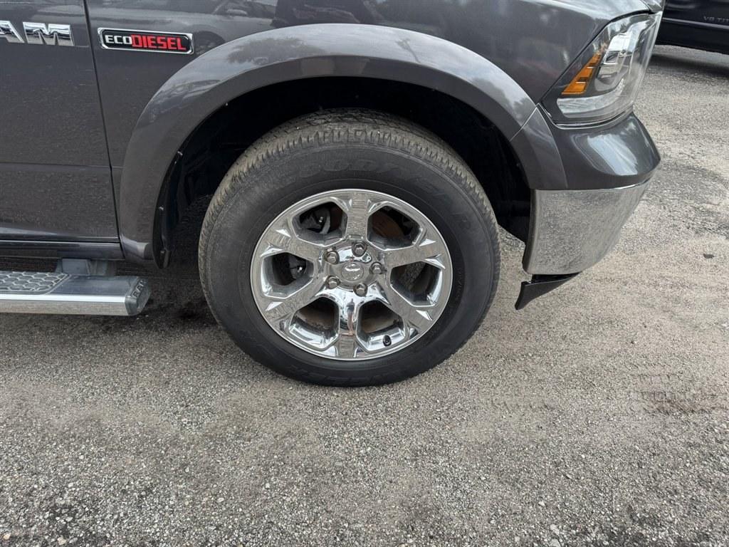 2018 Grey /Black Ram 1500 (1C6RR7NM1JS) with an 3.0l V6 DI Dohc Tdsl 3.0l engine, Automatic transmission, located at 745 East Steele Rd., West Columbia, SC, 29170, (803) 755-9148, 33.927212, -81.148483- Photo#34