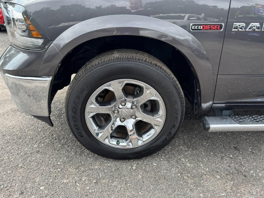 2018 Grey /Black Ram 1500 (1C6RR7NM1JS) with an 3.0l V6 DI Dohc Tdsl 3.0l engine, Automatic transmission, located at 745 East Steele Rd., West Columbia, SC, 29170, (803) 755-9148, 33.927212, -81.148483- Photo#37