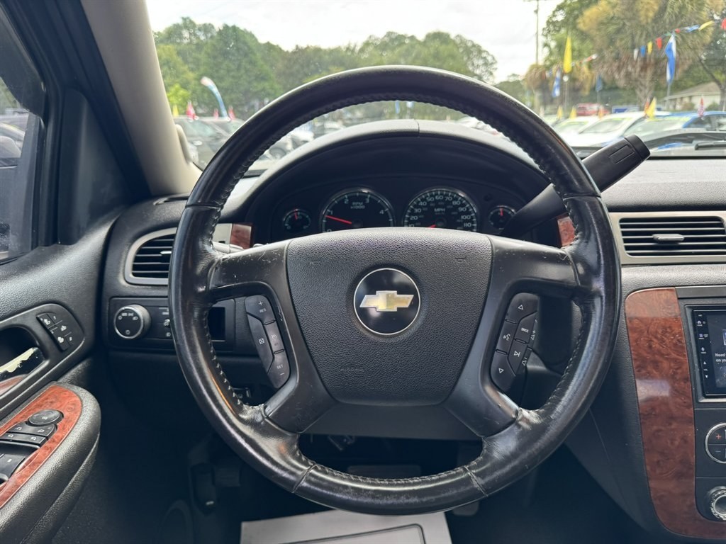 2008 Black /Black Chevrolet Silverado 2500 (1GCHC23668F) with an 6.6l V8 DI DSL T/C 6.6l engine, Automatic transmission, located at 745 East Steele Rd., West Columbia, SC, 29170, (803) 755-9148, 33.927212, -81.148483- Photo#7