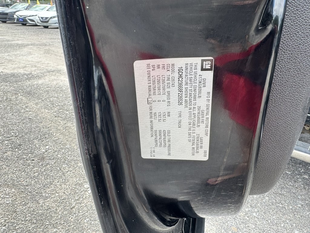 2008 Black /Black Chevrolet Silverado 2500 (1GCHC23668F) with an 6.6l V8 DI DSL T/C 6.6l engine, Automatic transmission, located at 745 East Steele Rd., West Columbia, SC, 29170, (803) 755-9148, 33.927212, -81.148483- Photo#32
