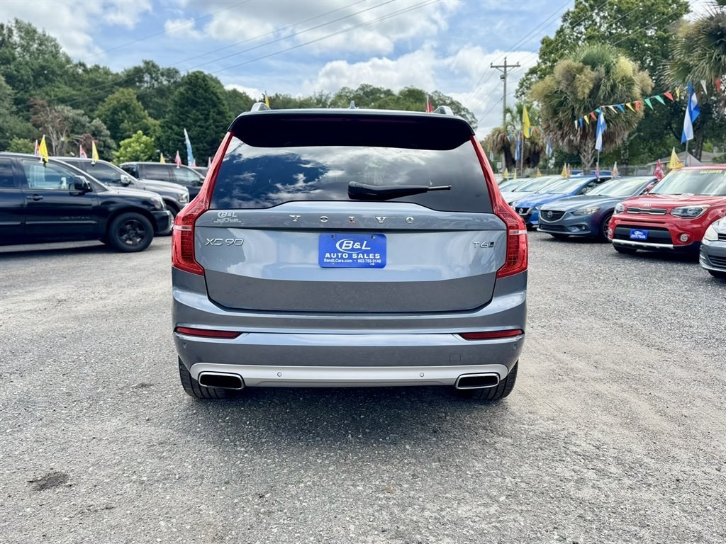 2016 Grey /Black Volvo XC90 (YV4A22PK6G1) with an 2.0l I-4 DI Dohc T/C 2.0l engine, Automatic transmission, located at 745 East Steele Rd., West Columbia, SC, 29170, (803) 755-9148, 33.927212, -81.148483- Photo#4