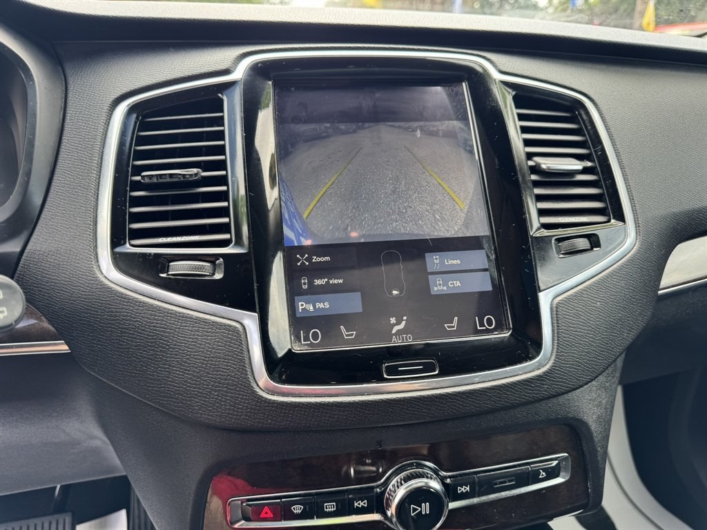 2016 Grey /Black Volvo XC90 (YV4A22PK6G1) with an 2.0l I-4 DI Dohc T/C 2.0l engine, Automatic transmission, located at 745 East Steele Rd., West Columbia, SC, 29170, (803) 755-9148, 33.927212, -81.148483- Photo#14