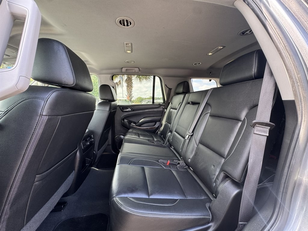 2020 Grey Chevrolet Tahoe (1GNSKBKC1LR) with an 5.3l V8 DI VVT Flex 5.3l engine, located at 745 East Steele Rd., West Columbia, SC, 29170, (803) 755-9148, 33.927212, -81.148483- Photo#24
