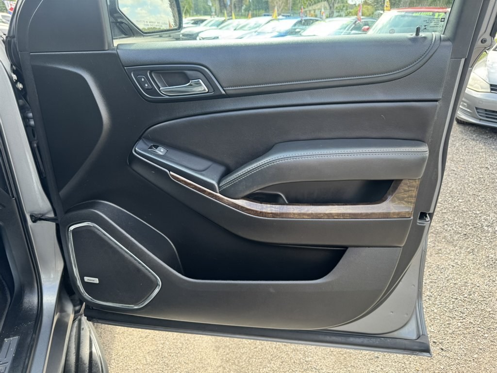 2020 Grey Chevrolet Tahoe (1GNSKBKC1LR) with an 5.3l V8 DI VVT Flex 5.3l engine, located at 745 East Steele Rd., West Columbia, SC, 29170, (803) 755-9148, 33.927212, -81.148483- Photo#29