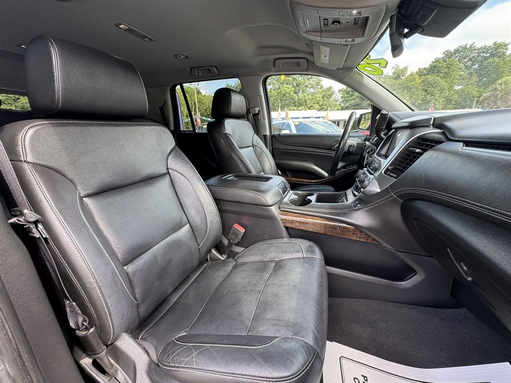 2020 Grey Chevrolet Tahoe (1GNSKBKC1LR) with an 5.3l V8 DI VVT Flex 5.3l engine, located at 745 East Steele Rd., West Columbia, SC, 29170, (803) 755-9148, 33.927212, -81.148483- Photo#30