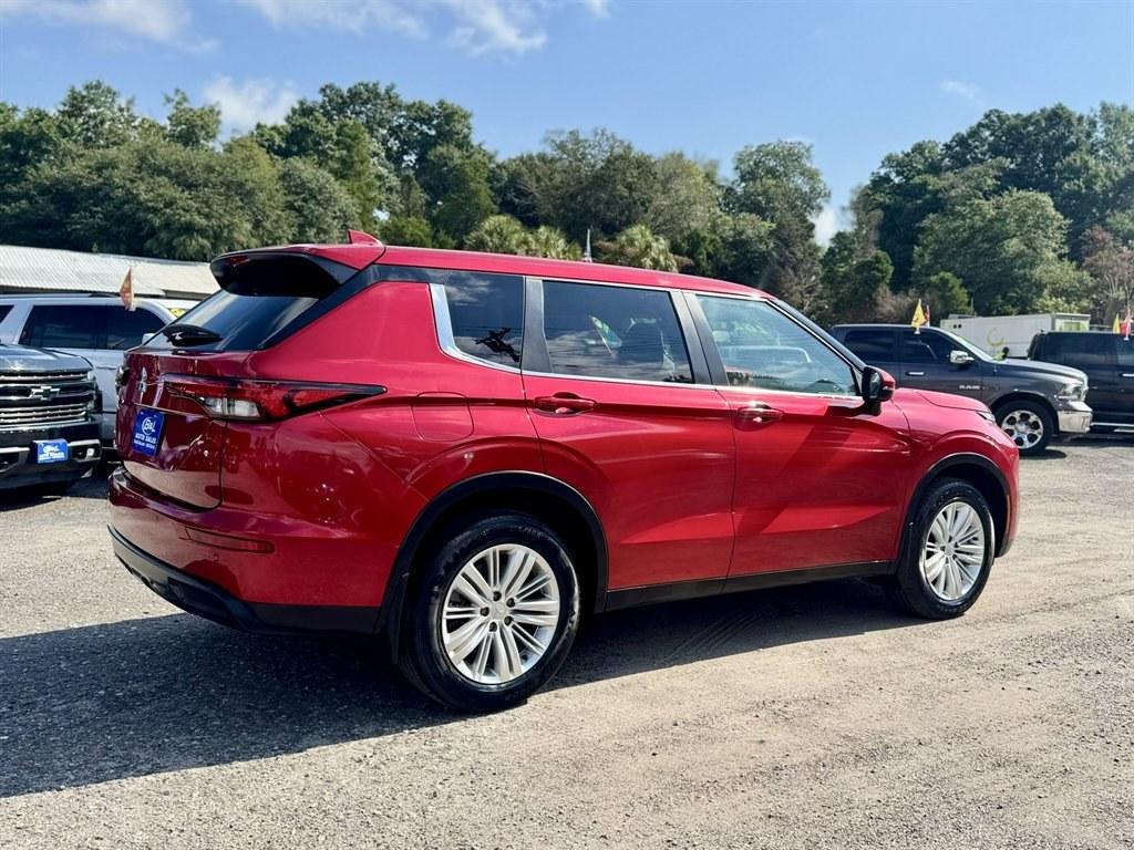 2023 Red /Black Mitsubishi Outlander (JA4J3TA86PZ) with an 2.5l I-4 DI Dohc 2.5l engine, Automatic transmission, located at 745 East Steele Rd., West Columbia, SC, 29170, (803) 755-9148, 33.927212, -81.148483- Photo#3