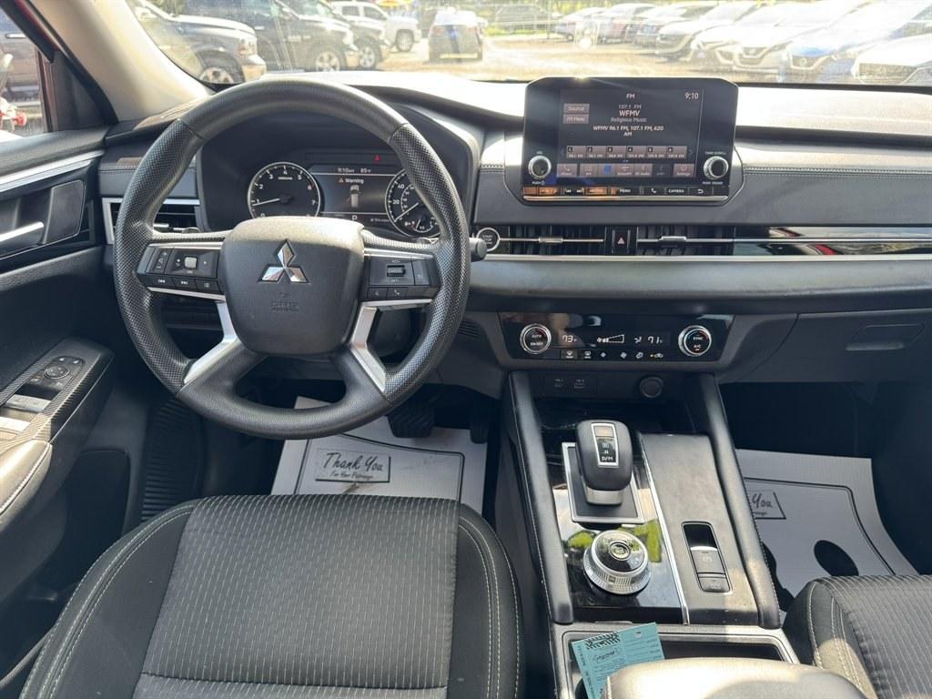 2023 Red /Black Mitsubishi Outlander (JA4J3TA86PZ) with an 2.5l I-4 DI Dohc 2.5l engine, Automatic transmission, located at 745 East Steele Rd., West Columbia, SC, 29170, (803) 755-9148, 33.927212, -81.148483- Photo#6