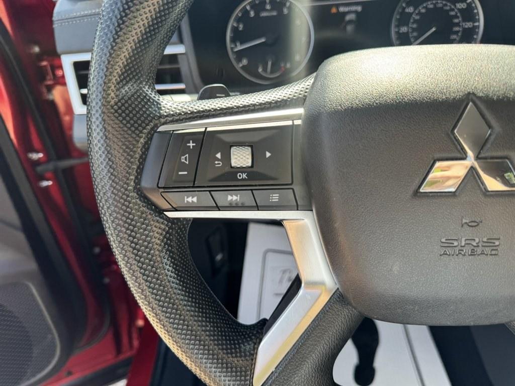2023 Red /Black Mitsubishi Outlander (JA4J3TA86PZ) with an 2.5l I-4 DI Dohc 2.5l engine, Automatic transmission, located at 745 East Steele Rd., West Columbia, SC, 29170, (803) 755-9148, 33.927212, -81.148483- Photo#8