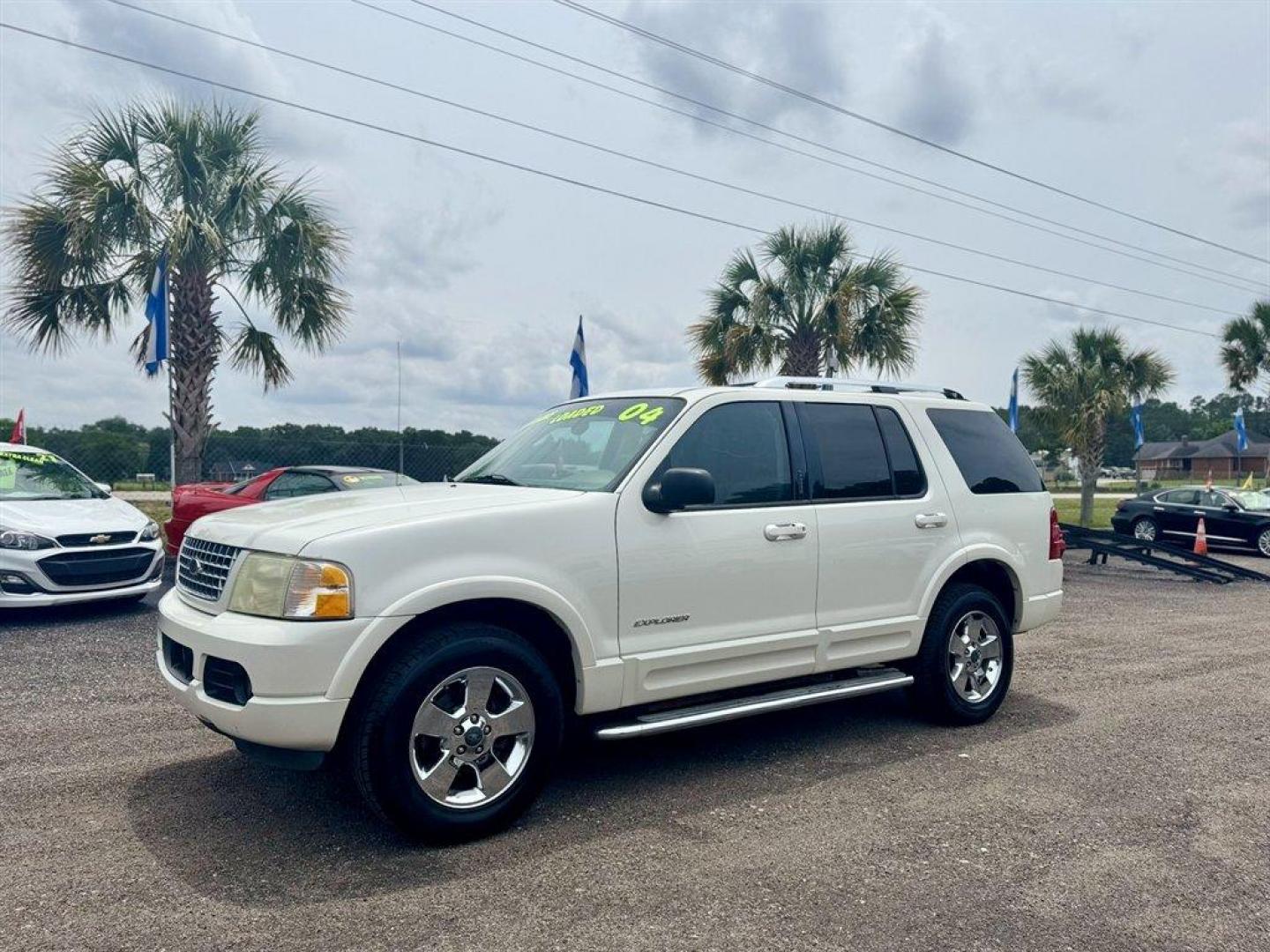 2004 White /Tan Ford Explorer (1FMDU65W54Z) with an 4.6l V8 EFI Sohc 4.6l engine, Automatic transmission, located at 745 East Steele Rd., West Columbia, SC, 29170, (803) 755-9148, 33.927212, -81.148483 - Special Internet Price! 2004 Ford Explorer with AM/FM radio, Cruise control, Sunroof, Leather interior, Keyless entry, 3rd row seating, Rear entertainment, Powered windows, Powered door locks, Plus more! - Photo#0