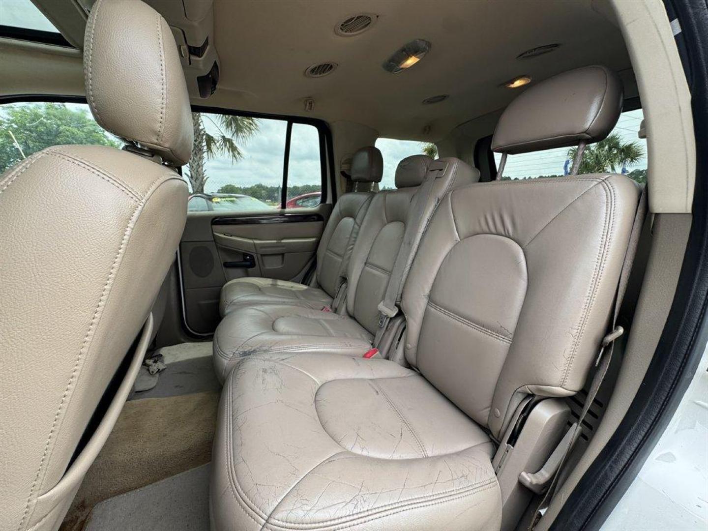 2004 White /Tan Ford Explorer (1FMDU65W54Z) with an 4.6l V8 EFI Sohc 4.6l engine, Automatic transmission, located at 745 East Steele Rd., West Columbia, SC, 29170, (803) 755-9148, 33.927212, -81.148483 - Special Internet Price! 2004 Ford Explorer with AM/FM radio, Cruise control, Sunroof, Leather interior, Keyless entry, 3rd row seating, Rear entertainment, Powered windows, Powered door locks, Plus more! - Photo#20