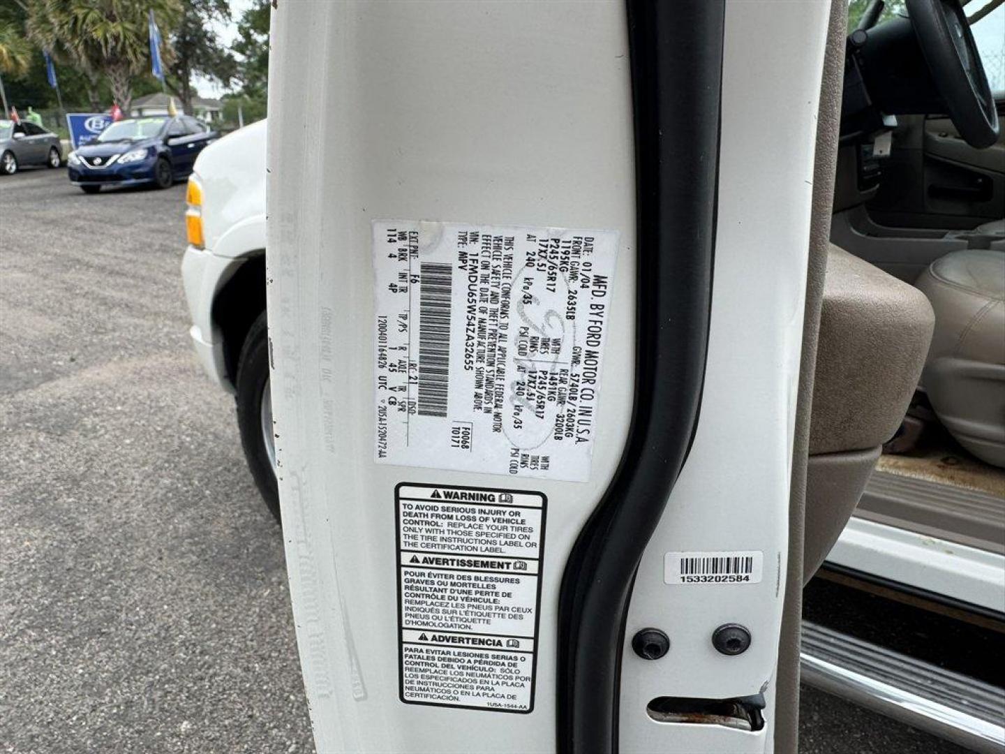 2004 White /Tan Ford Explorer (1FMDU65W54Z) with an 4.6l V8 EFI Sohc 4.6l engine, Automatic transmission, located at 745 East Steele Rd., West Columbia, SC, 29170, (803) 755-9148, 33.927212, -81.148483 - Special Internet Price! 2004 Ford Explorer with AM/FM radio, Cruise control, Sunroof, Leather interior, Keyless entry, 3rd row seating, Rear entertainment, Powered windows, Powered door locks, Plus more! - Photo#33