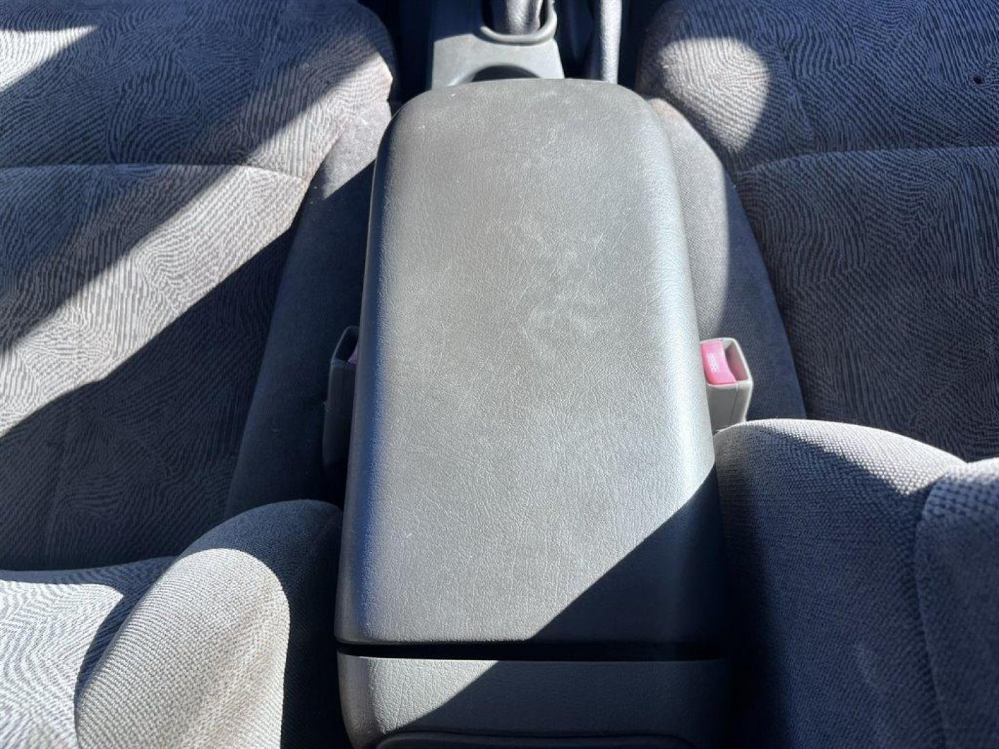 2003 White /Grey Chevrolet Trailblazer (1GNES16S036) with an 4.2l I-6 MPI Dohc 4.2l engine, Automatic transmission, located at 745 East Steele Rd., West Columbia, SC, 29170, (803) 755-9148, 33.927212, -81.148483 - Special Internet Price! 2003 Chevrolet Trailblazer with AM/FM stereo, Cruise control, Keyless entry, Air conditioning, Cloth interior, Powered windows, Powered door locks, Plus more! - Photo#9