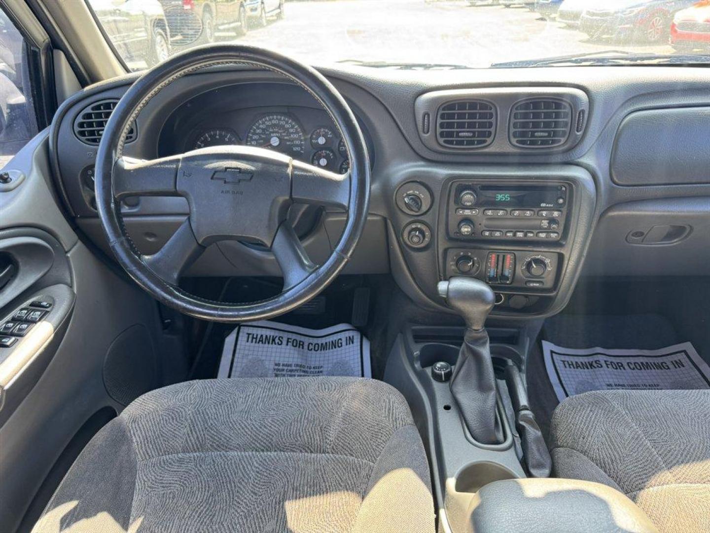 2003 Black /Grey Chevrolet Trailblazer (1GNET16SX36) with an 4.2l I-6 MPI Dohc 4.2l engine, Automatic transmission, located at 745 East Steele Rd., West Columbia, SC, 29170, (803) 755-9148, 33.927212, -81.148483 - Special Internet Price! 2003 Chevrolet Trailblazer with AM/FM radio, Cloth interior, 3rd row seating, Powered driver seat, Powered windows, Powered door locks, Plus more! - Photo#6