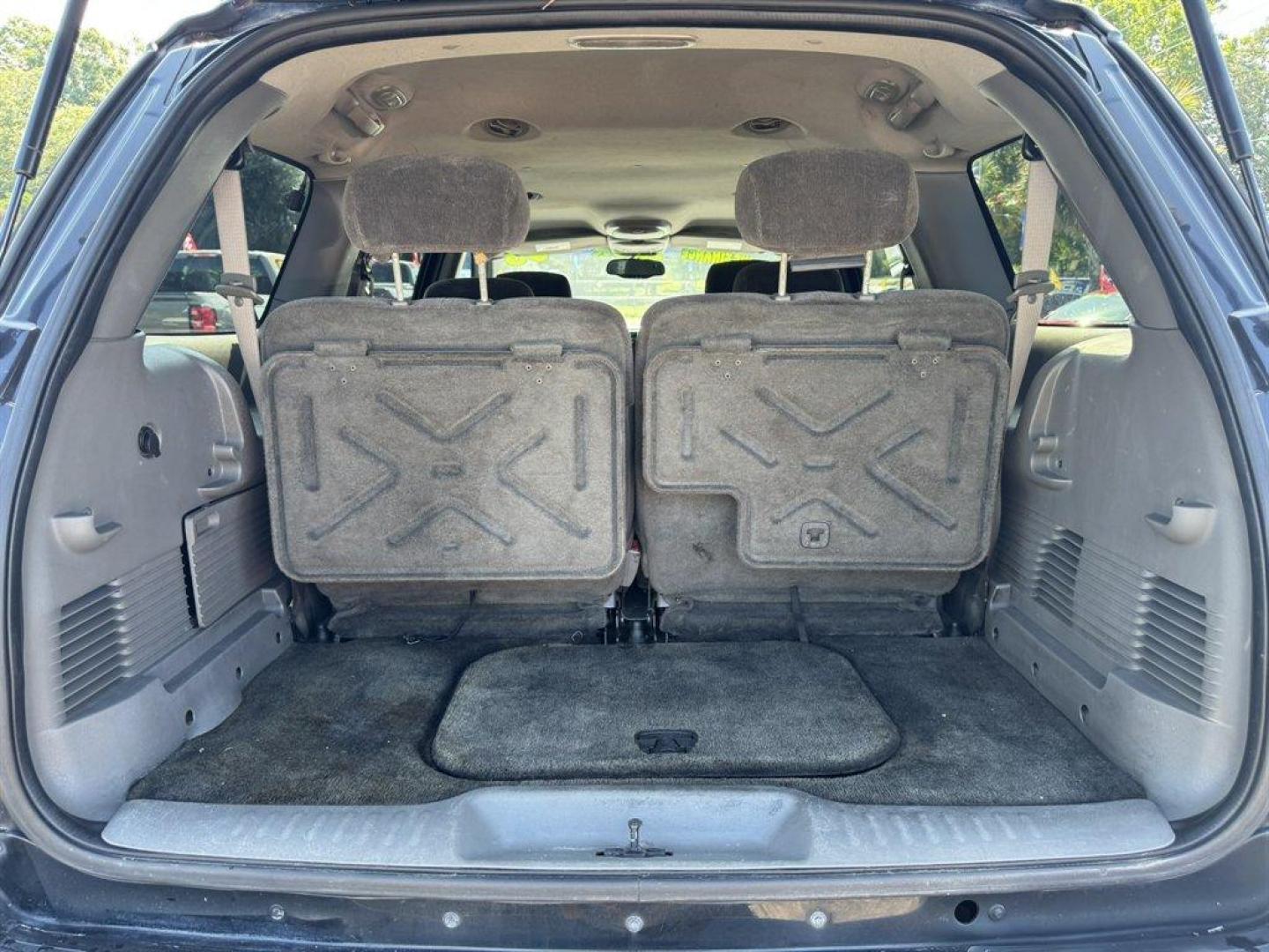 2003 Black /Grey Chevrolet Trailblazer (1GNET16SX36) with an 4.2l I-6 MPI Dohc 4.2l engine, Automatic transmission, located at 745 East Steele Rd., West Columbia, SC, 29170, (803) 755-9148, 33.927212, -81.148483 - Special Internet Price! 2003 Chevrolet Trailblazer with AM/FM radio, Cloth interior, 3rd row seating, Powered driver seat, Powered windows, Powered door locks, Plus more! - Photo#29