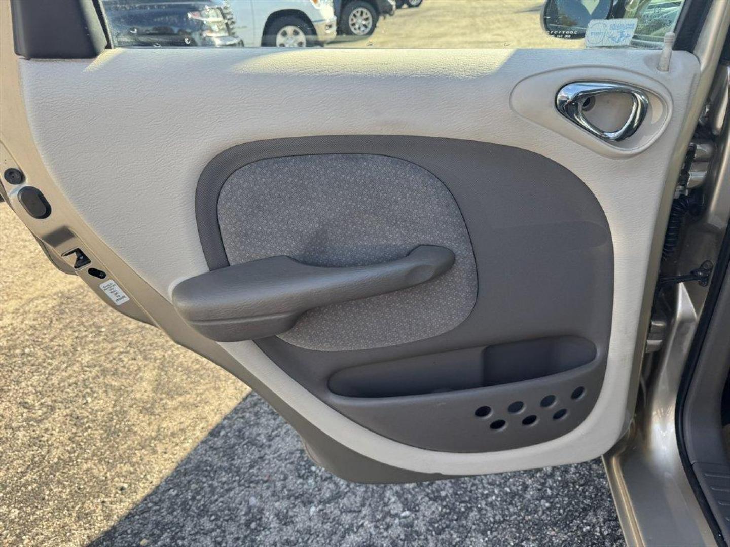 2003 Gold /Beige Chrysler PT Cruiser Base (3C4FY48B13T) with an 2.4l I-4 MPI 2.4l engine, Auto transmission, located at 745 East Steele Rd., West Columbia, SC, 29170, (803) 755-9148, 33.927212, -81.148483 - Special Internet Price! 2003 Chrysler PT Cruiser - Photo#14