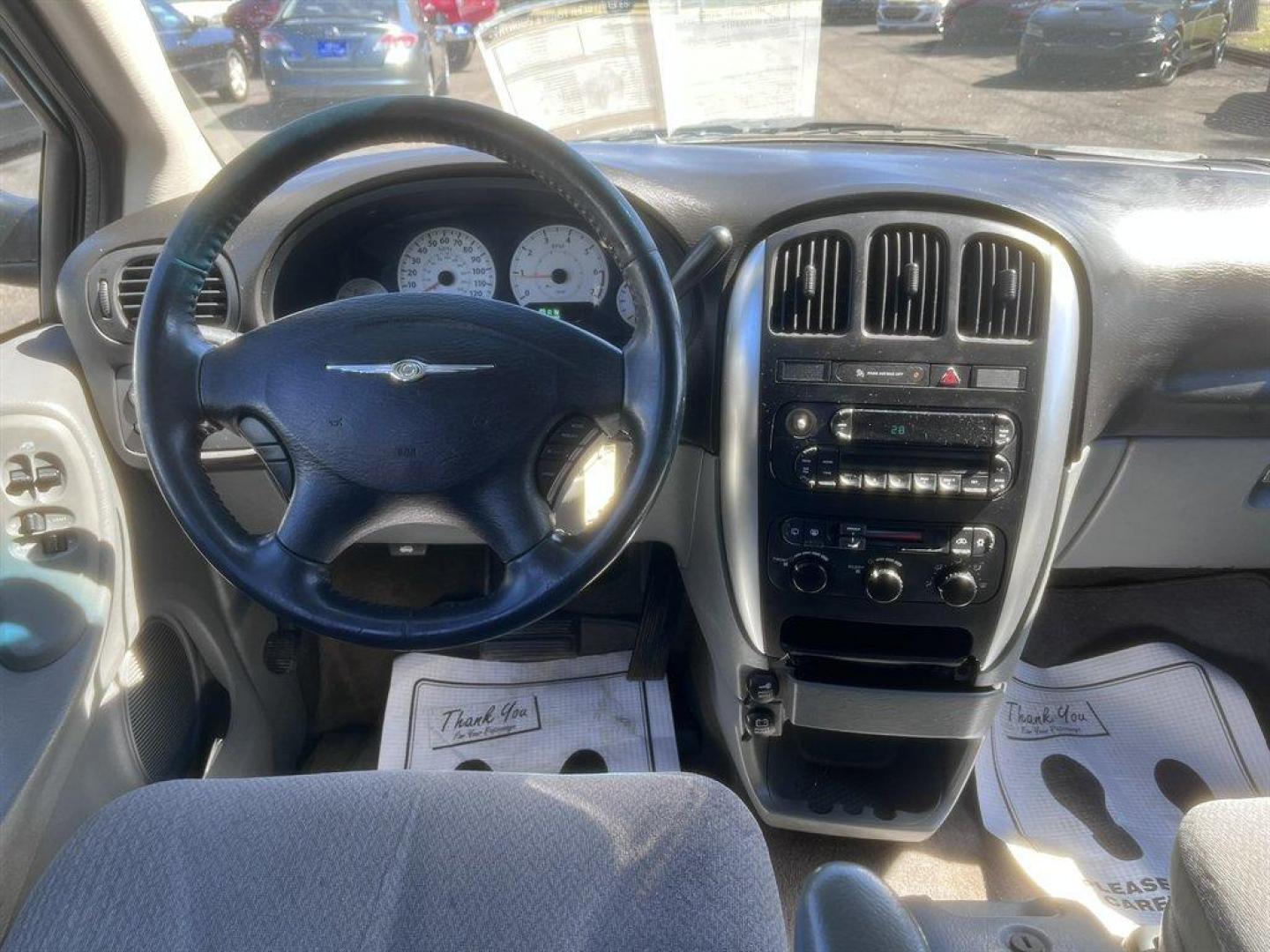 2005 Blue /Grey Chrysler Town and Country Touring (2C4GP54L55R) with an 3.8l V6 MPI 3.8l engine, Auto transmission, located at 745 East Steele Rd., West Columbia, SC, 29170, (803) 755-9148, 33.927212, -81.148483 - Special Internet Price! 2005 Chrysler Town and Country with AM/FM radio, Cruise control, Cloth interior, 3rd row seating, Rear powered sliding doors, Powered windows, Powered door locks, Plus more! - Photo#6