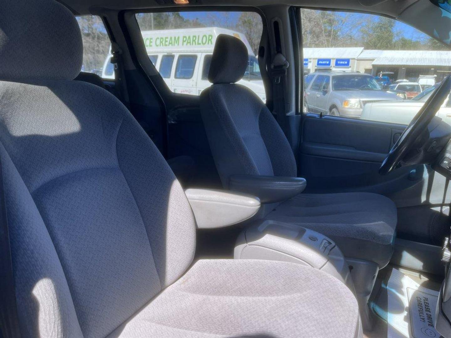 2005 Blue /Grey Chrysler Town and Country Touring (2C4GP54L55R) with an 3.8l V6 MPI 3.8l engine, Auto transmission, located at 745 East Steele Rd., West Columbia, SC, 29170, (803) 755-9148, 33.927212, -81.148483 - Special Internet Price! 2005 Chrysler Town and Country with AM/FM radio, Cruise control, Cloth interior, 3rd row seating, Rear powered sliding doors, Powered windows, Powered door locks, Plus more! - Photo#25