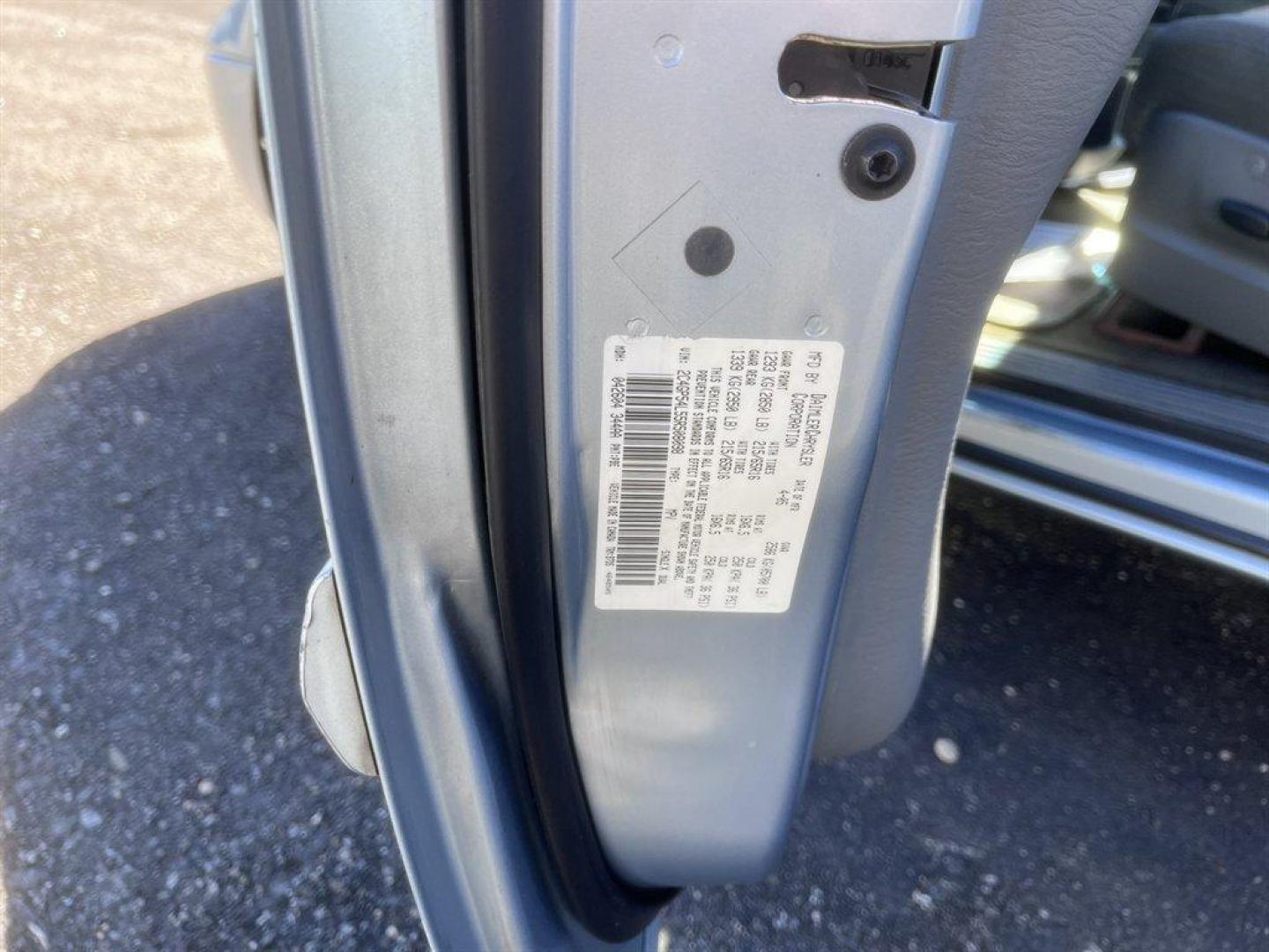 2005 Blue /Grey Chrysler Town and Country Touring (2C4GP54L55R) with an 3.8l V6 MPI 3.8l engine, Auto transmission, located at 745 East Steele Rd., West Columbia, SC, 29170, (803) 755-9148, 33.927212, -81.148483 - Special Internet Price! 2005 Chrysler Town and Country with AM/FM radio, Cruise control, Cloth interior, 3rd row seating, Rear powered sliding doors, Powered windows, Powered door locks, Plus more! - Photo#32