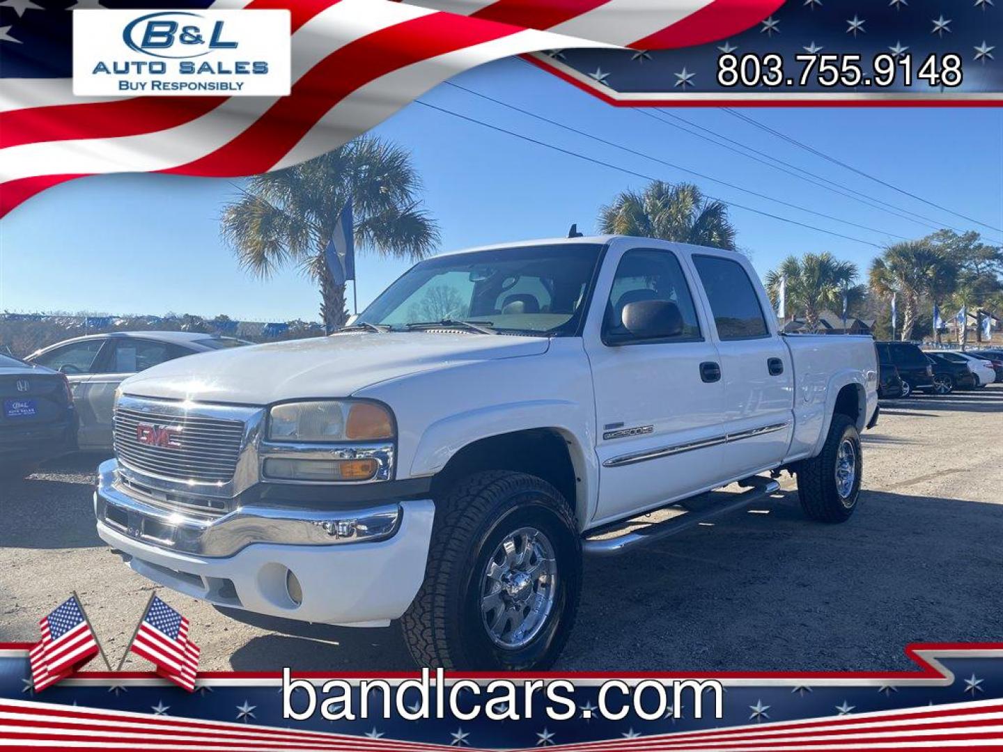2006 White /Grey GMC Sierra 2500 (1GTHK23D16F) with an 6.6l V8 DI DSL T/C 6.6l engine, Automatic transmission, located at 745 East Steele Rd., West Columbia, SC, 29170, (803) 755-9148, 33.927212, -81.148483 - SPECIAL INTERNET PRICE - Photo#0